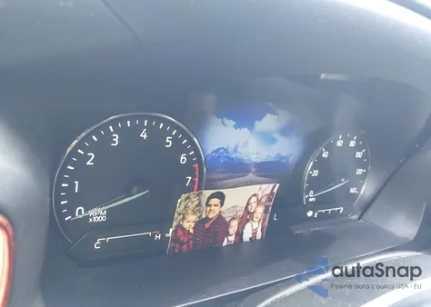 2022 Ford Explorer Xlt z USA, uszkodzony, nr VIN 1FMSK8DH1NGC52416